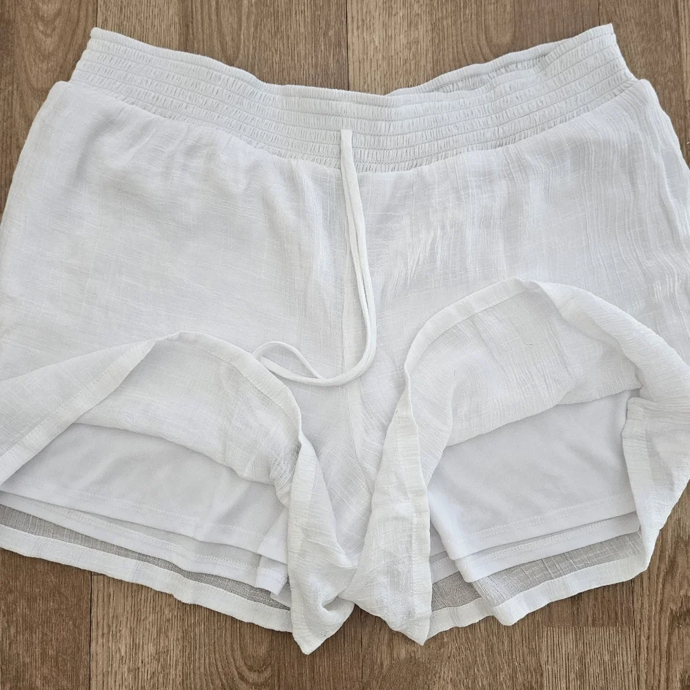 Apt. 9 Pull-On Faux Tie Lined White Shorts size XXL V-2311